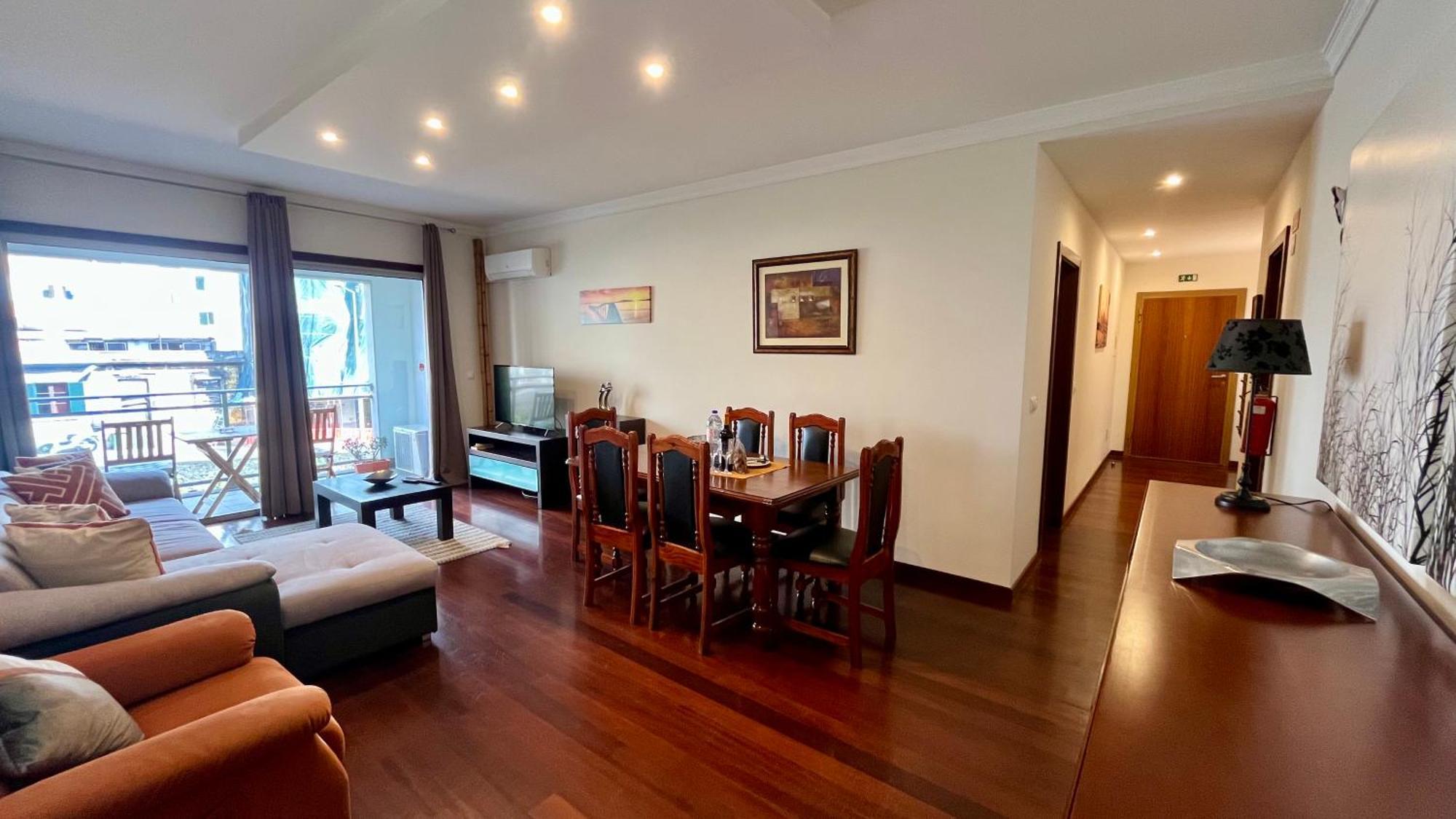 Madeira Emotions Apartments ฟุงชาล ภายนอก รูปภาพ