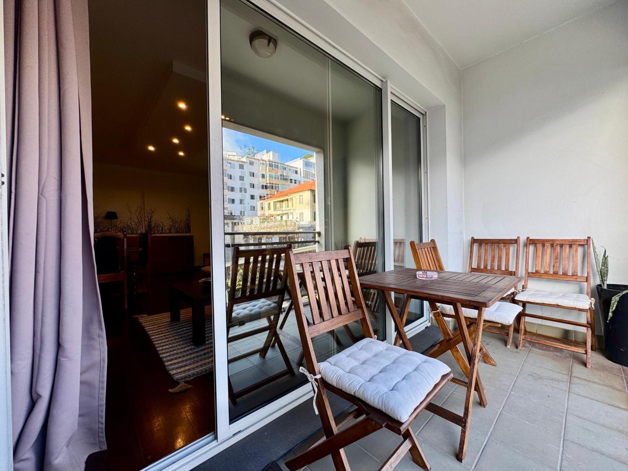 Madeira Emotions Apartments ฟุงชาล ภายนอก รูปภาพ