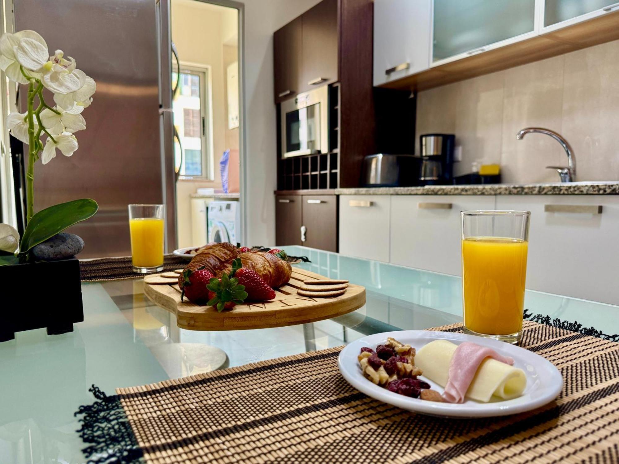 Madeira Emotions Apartments ฟุงชาล ภายนอก รูปภาพ