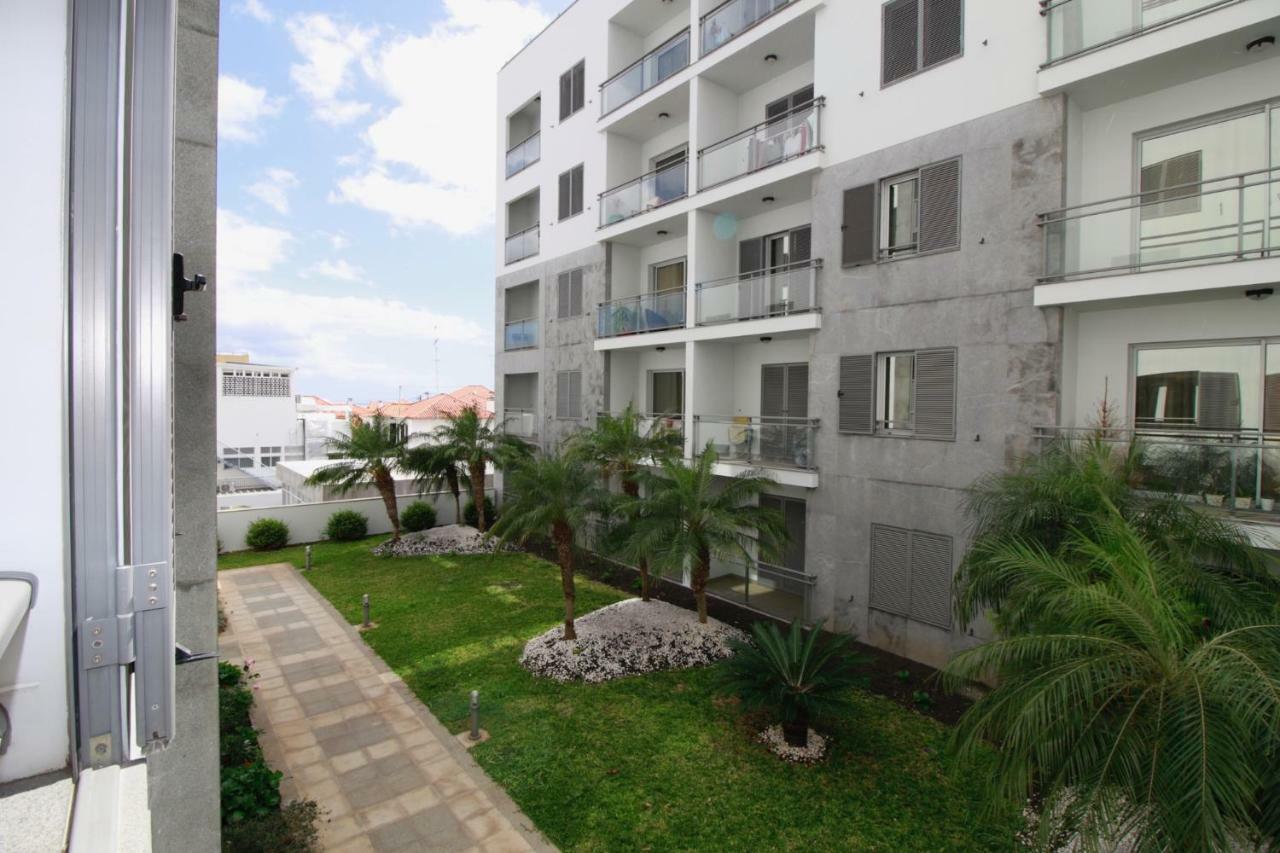 Madeira Emotions Apartments ฟุงชาล ภายนอก รูปภาพ